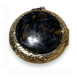 Vintage Gold Tone Locket without Chain